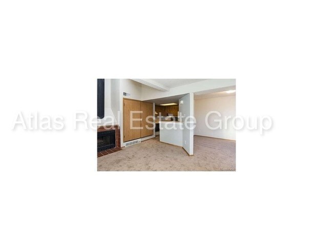 Building Photo - Awesome one bedroom open concept floorplan!!!