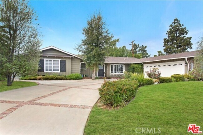 Building Photo - 12791 Hickory Branch Rd