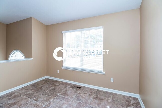 Foto del edificio - 3 Bedroom Pet-Friendly Home in Palmetto, GA with Main Street Renewal