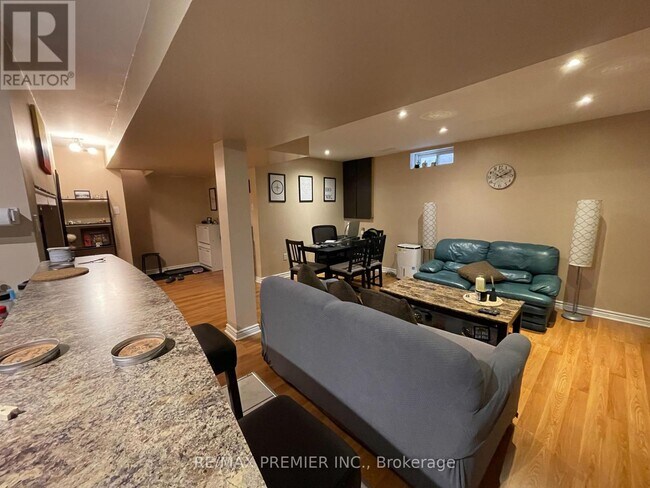 Building Photo - 5629 Haddon Hall Rd