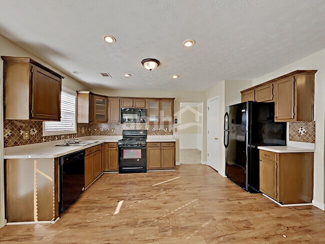 Foto del edificio - 3436 Friendship Farm Dr