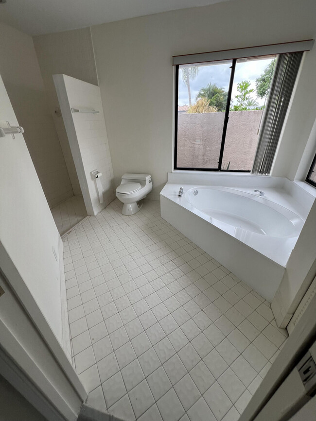 Building Photo - 23289 Lago Mar Cir