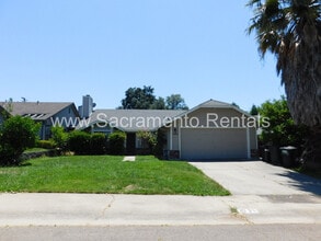 Building Photo - 7452 Santa Susana Way