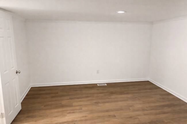 Foto del edificio - 1617 Bradley Pl