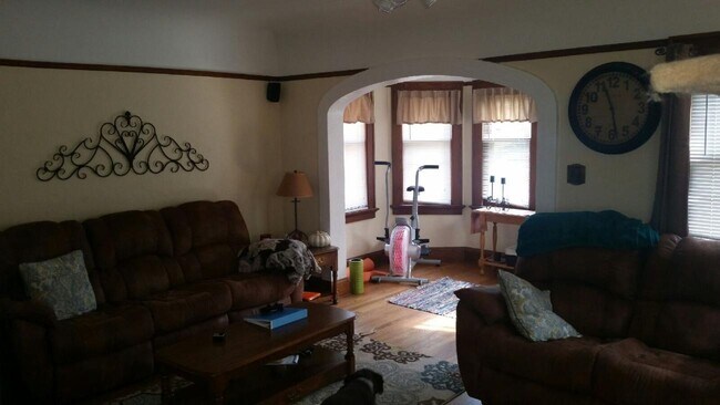 Foto del edificio - 2661 N 67th St