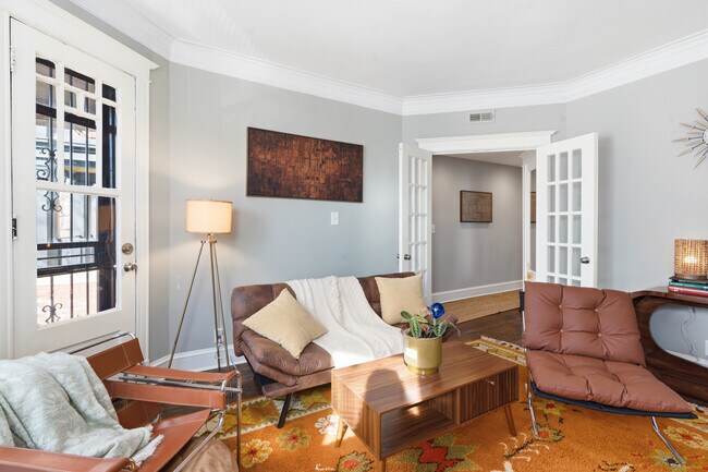 Foto del edificio - 6239 S Ellis Ave