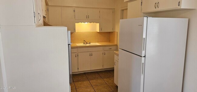Building Photo - 110 S Allen