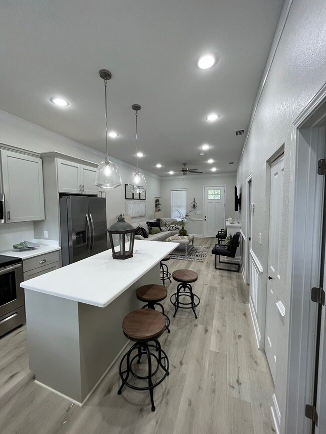 Foto del edificio - 129 Forest Meadows Ct