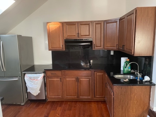kitchen - 197 Roosevelt Blvd