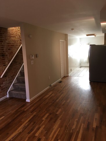 Foto del edificio - 1734 S Charles St