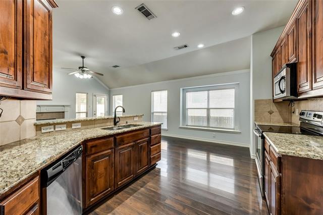 Foto del edificio - 2628 Triangle Leaf Dr