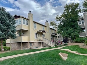Building Photo - 3200 Azalea Dr