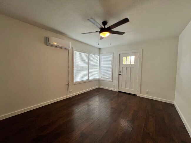 Foto del edificio - 927 Donaldson Ave