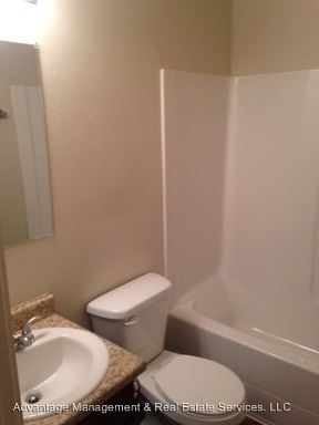 Building Photo - 205 N 750 E