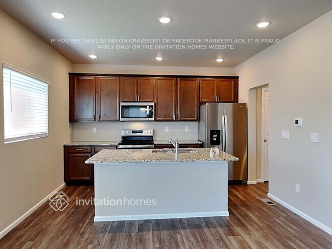 Building Photo - 6212 Big Bird Dr