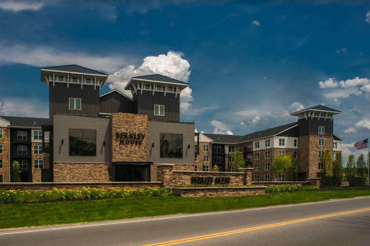 Berkley House Apartments 5300 Riverside Dr Upper Arlington, OH