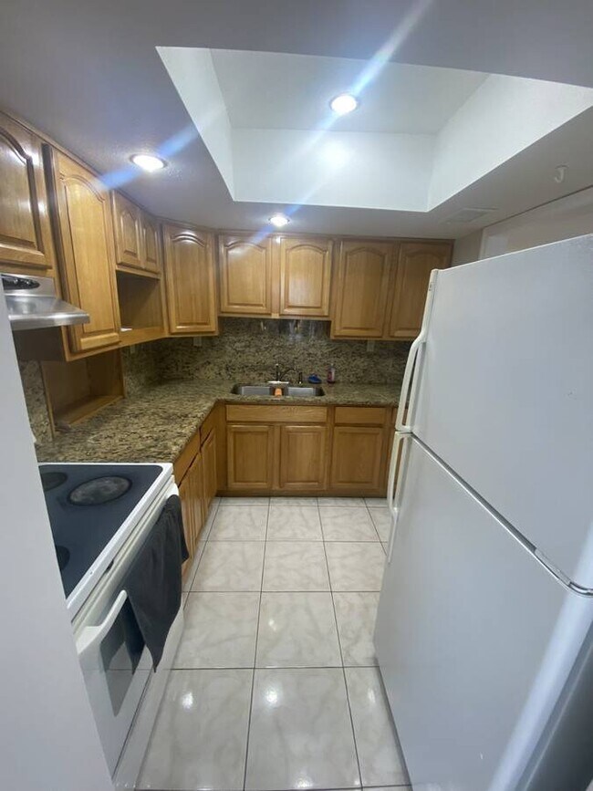 Foto del edificio - 4001 W Comanche Ave