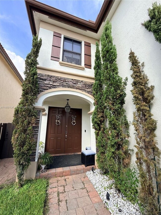 Foto del edificio - 8640 NW 101st Pl