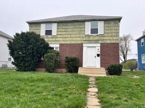 Building Photo - 1224 E 26th Ave