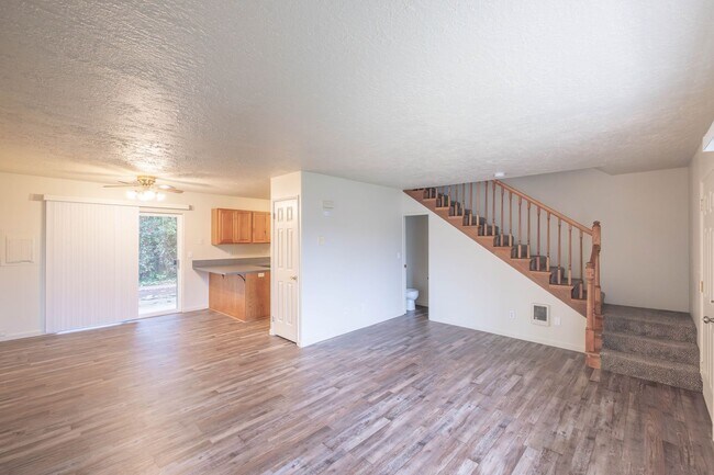 Foto del edificio - Close To The Heart of Down Town Lebanon!