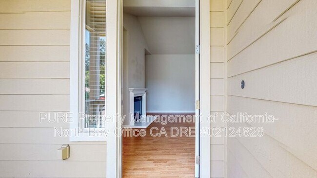 Building Photo - 2135 Northfield Dr