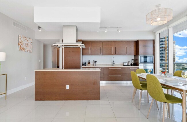 Foto del edificio - 485 Brickell Ave