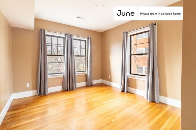 Foto del edificio - Room in Shared 4 bed/2 bath home