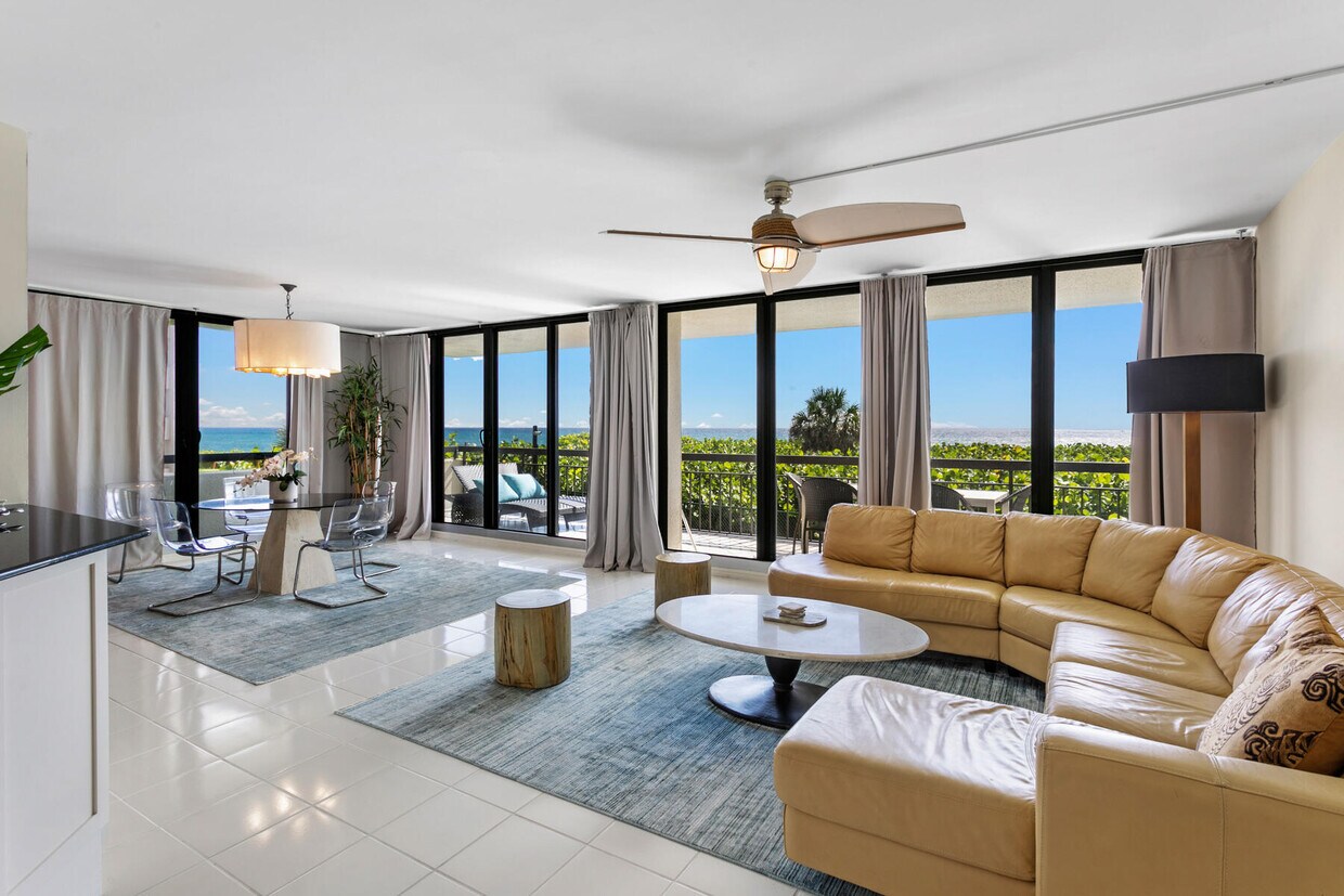 Primary Photo - 4050 N Ocean Dr