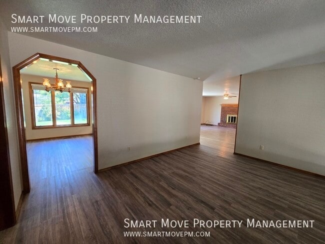 Building Photo - 3312 S Norfolk Way