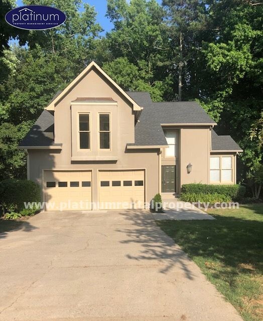 Building Photo - 8040 Henderson Ct