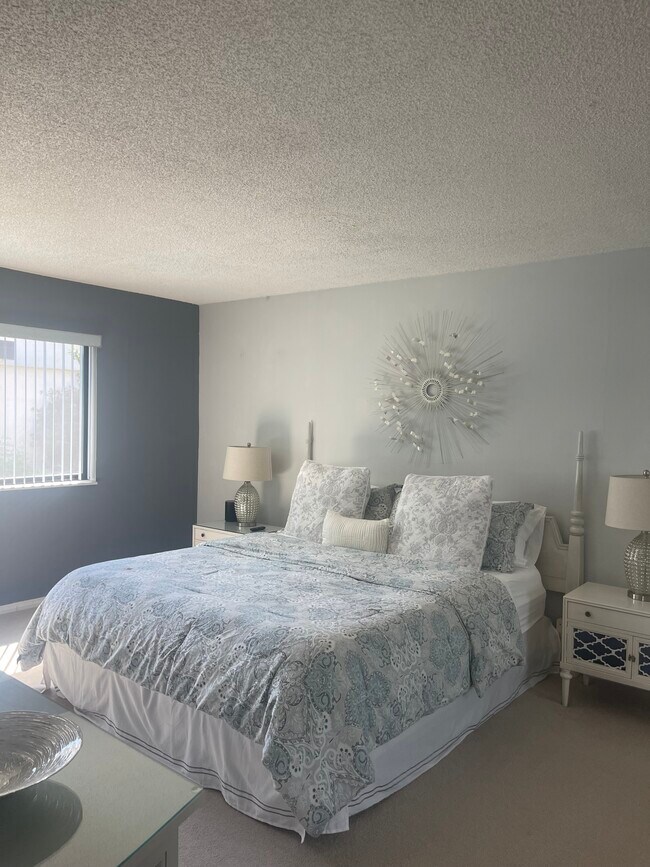 Dormitorio principal - 95 Calle Encinitas