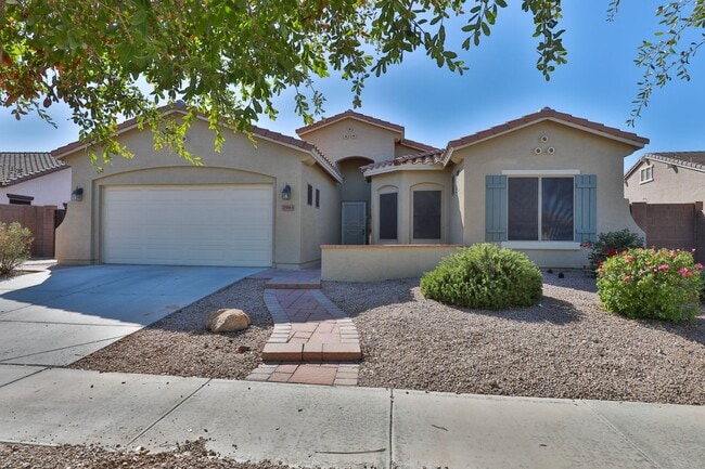 Building Photo - **Beautiful Home in Gilbert, AZ**