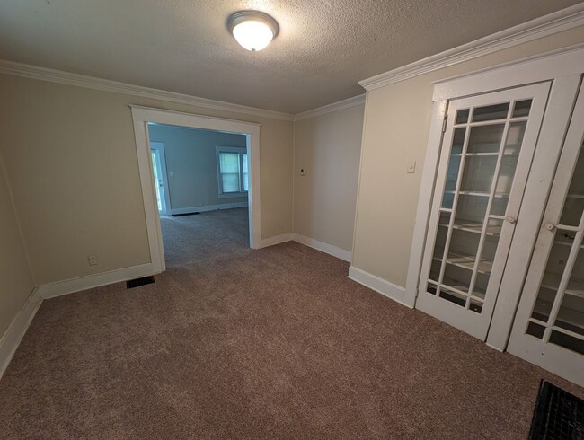 Building Photo - 8218 Fayette St