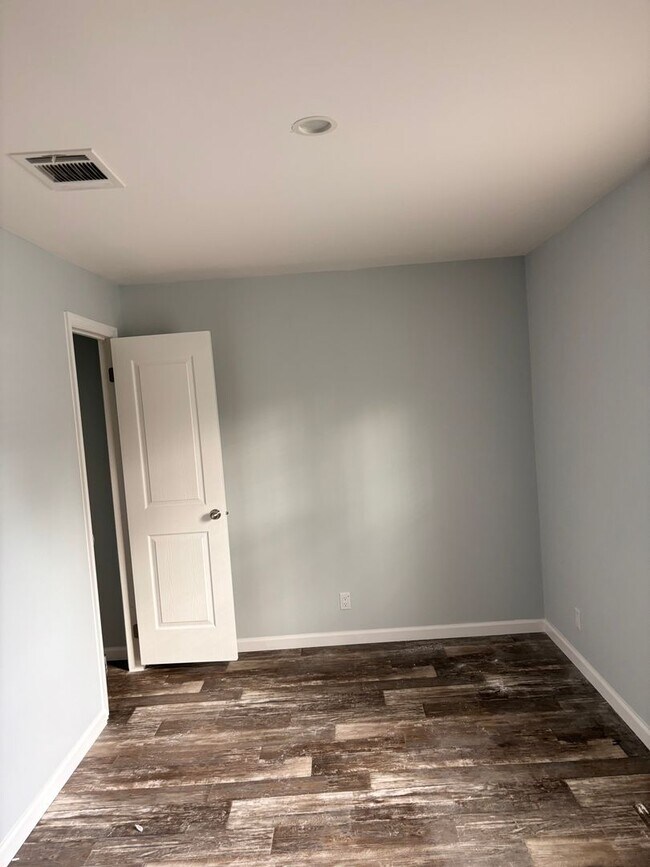 Building Photo - Be the first to live here  !Brand new cons...