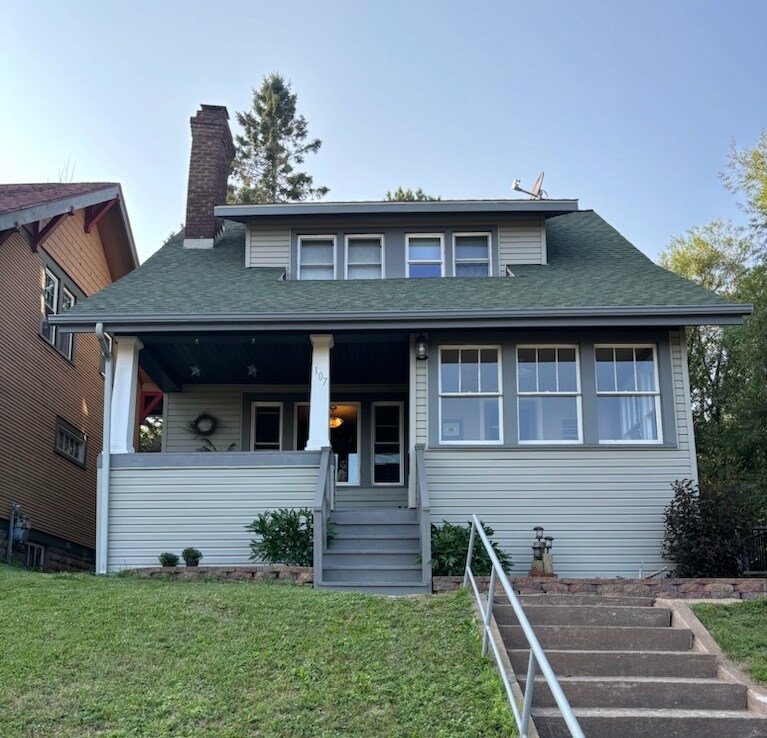 Primary Photo - 107 W 7th St