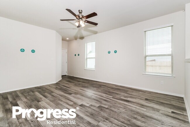 Foto del edificio - 157 Rosetta Rd