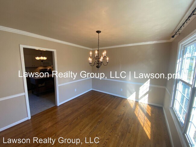 Building Photo - 4 br, 3.5 bath House - 7842 Cedar Edge Rd.