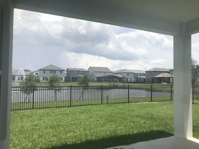 Building Photo - 5 Bedroom in Westside Village at Heart of ...