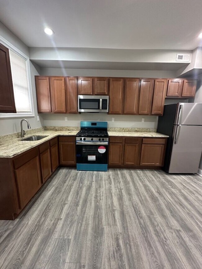 Foto del edificio - 336 Whitridge Ave