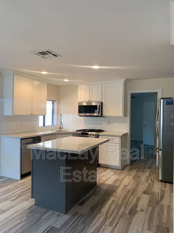 Foto del edificio - 4214 N 19th St