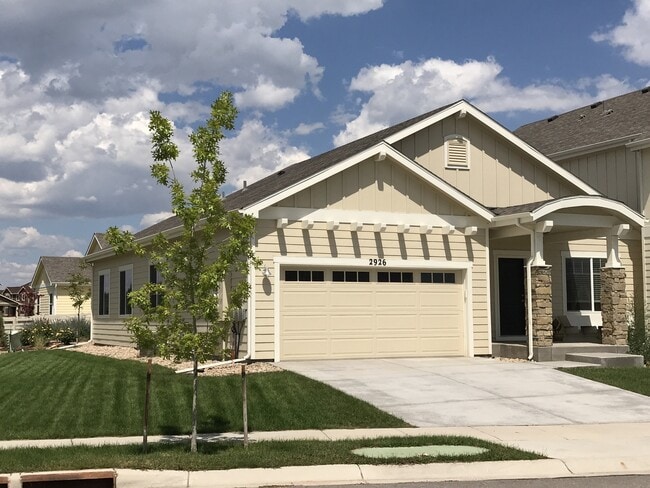 Building Photo - Gorgeous New paired home in Ridgen Farm