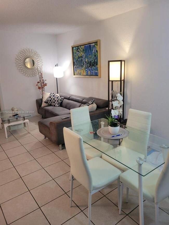 Foto del edificio - 4550 NW 9th St