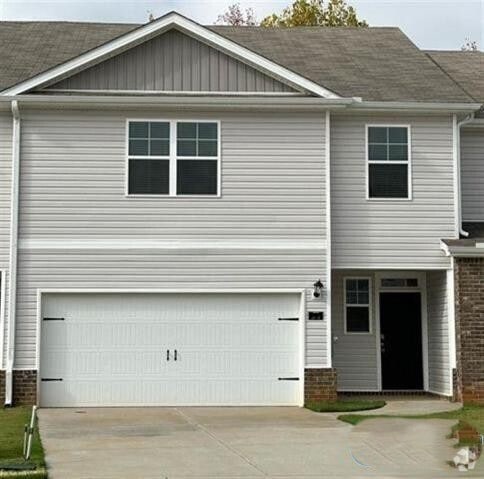 Building Photo - 126 Maple Spring Trl