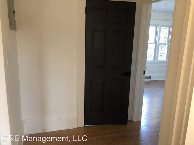 Foto del edificio - 3 br, 1 bath House - 532 N Kelly St