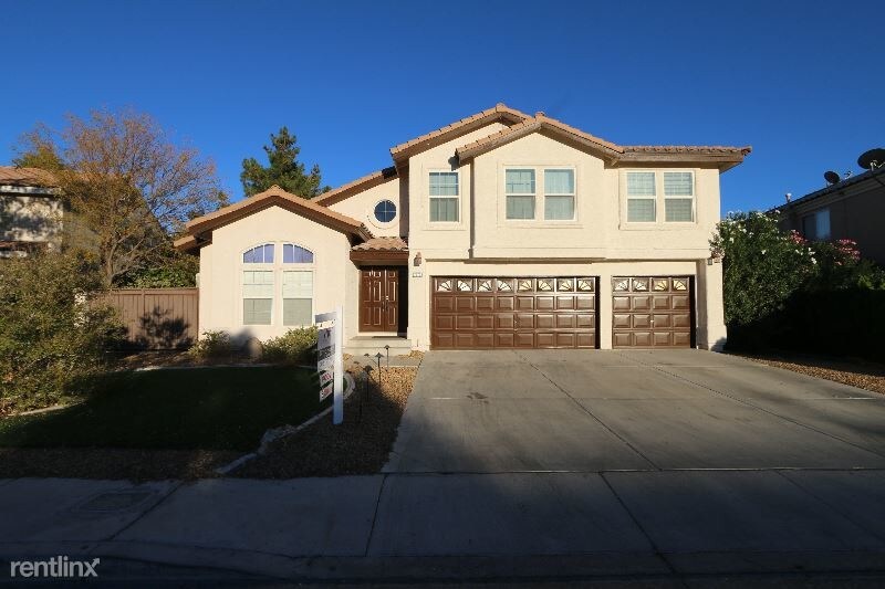 Primary Photo - 5 br, 3 bath House - 7670 Hartwell Dr