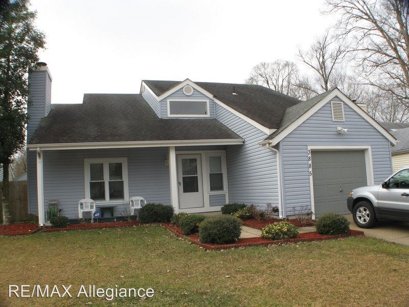 Primary Photo - 3885 Sweetbriar Ct