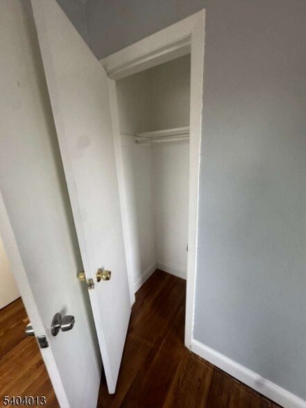 Foto del edificio - 711 Plainfield Ave