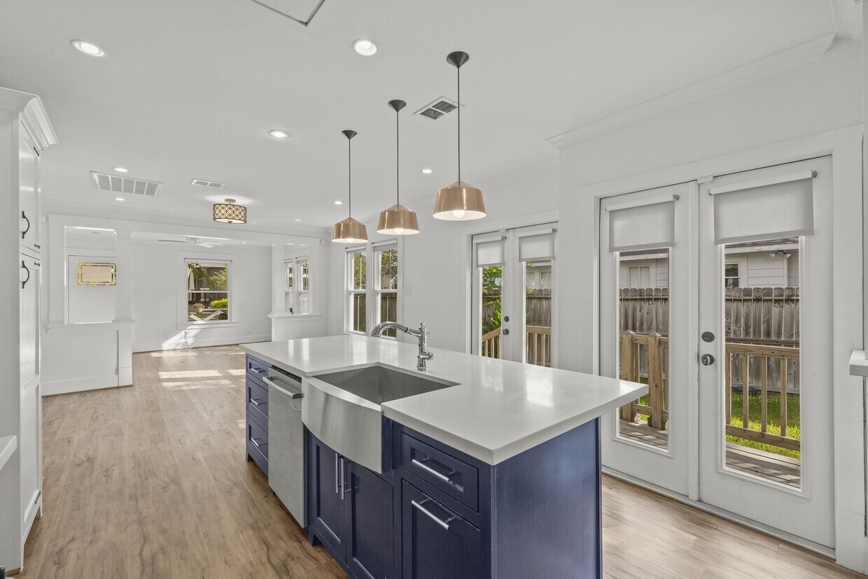 Foto principal - 724 E 21st St