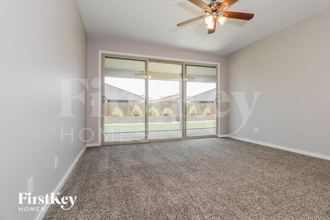 Foto del edificio - 13581 N 141st Ln