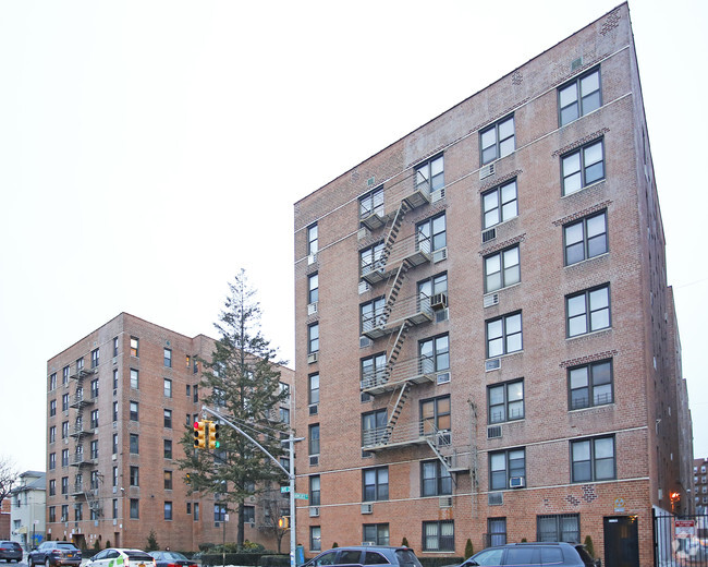 Building Photo - Atlantic Towers